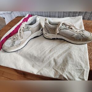 Golden Goose Women's Dad Star Sneakers Size 40